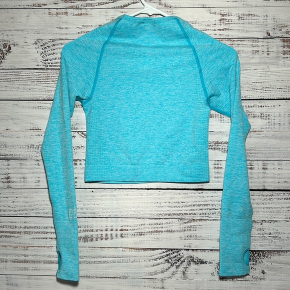Pink Victorias Secret Seamless Baby Blue Long Sleeve Crop Top NWT Small - Picture 9 of 11